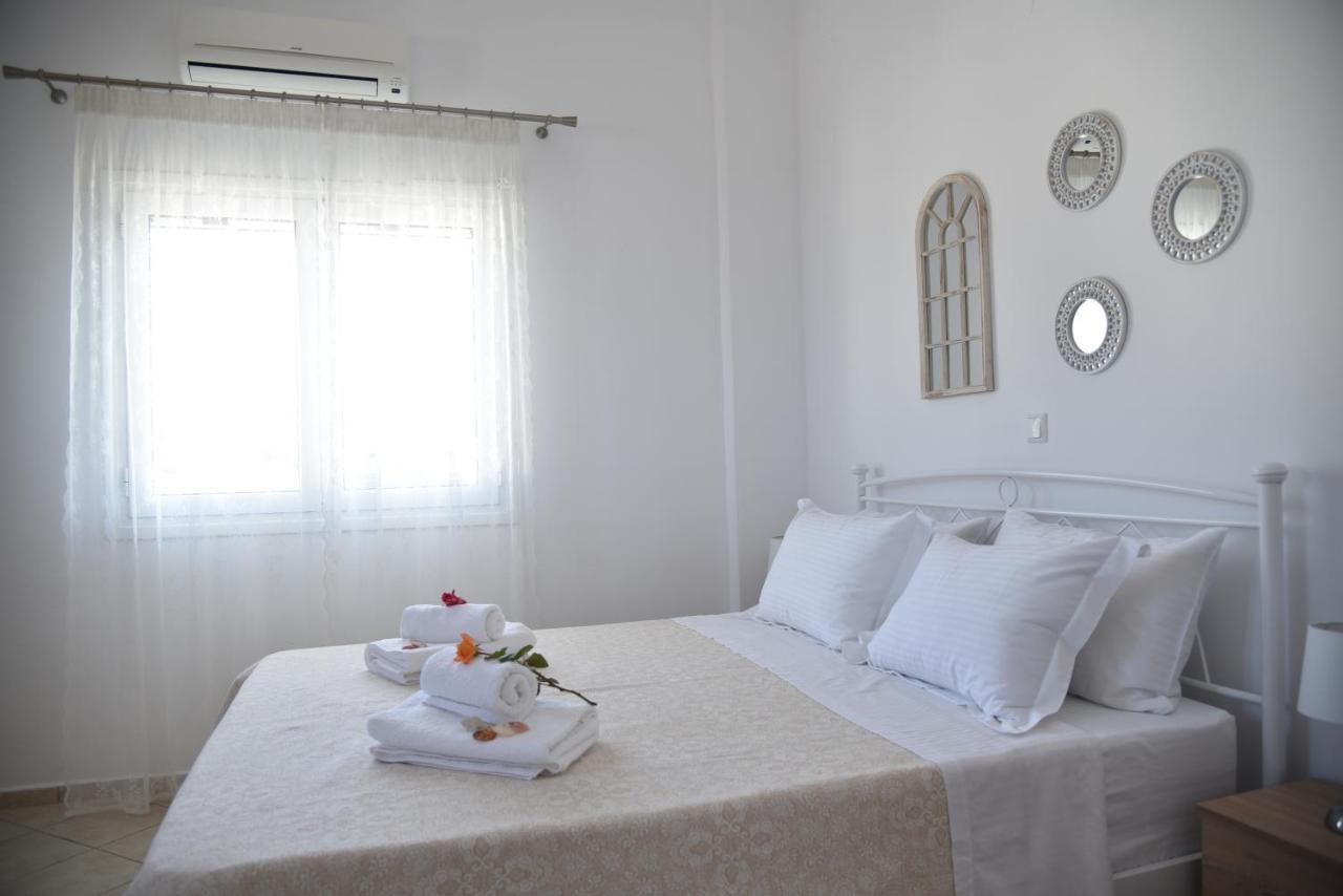 Family Apartments 1 Lechaio Ngoại thất bức ảnh