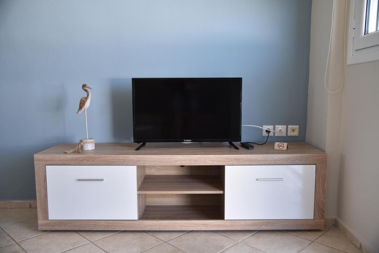 Family Apartments 1 Lechaio Ngoại thất bức ảnh